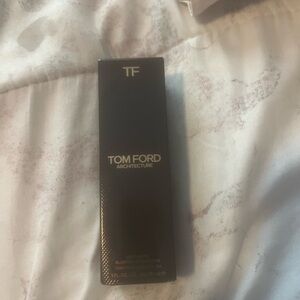 Tom ford ARCHITECTURE foundation